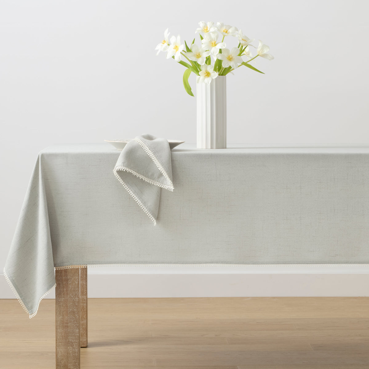 French Perle Solid Dove Grey 60x120 Tablecloth